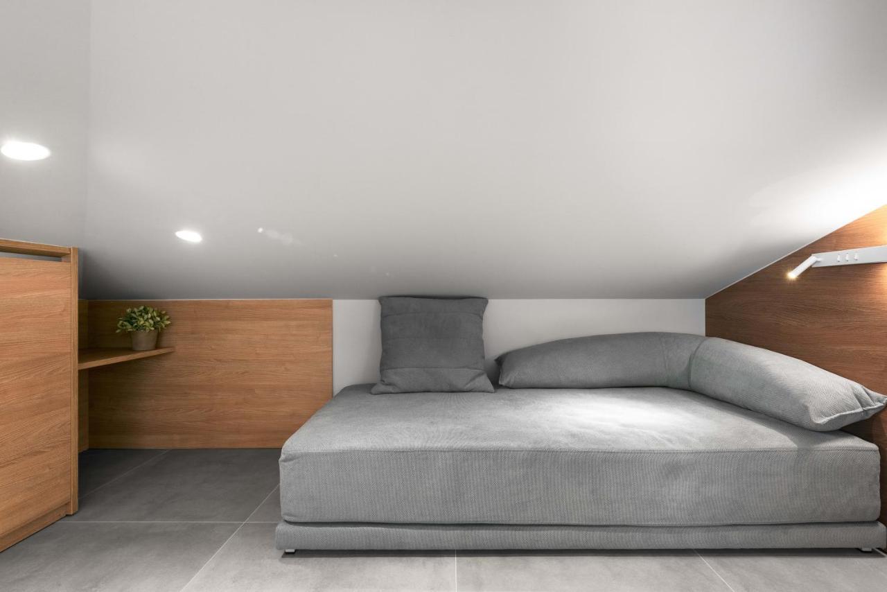 Pola'S Loft Apartment Ierissós Ngoại thất bức ảnh