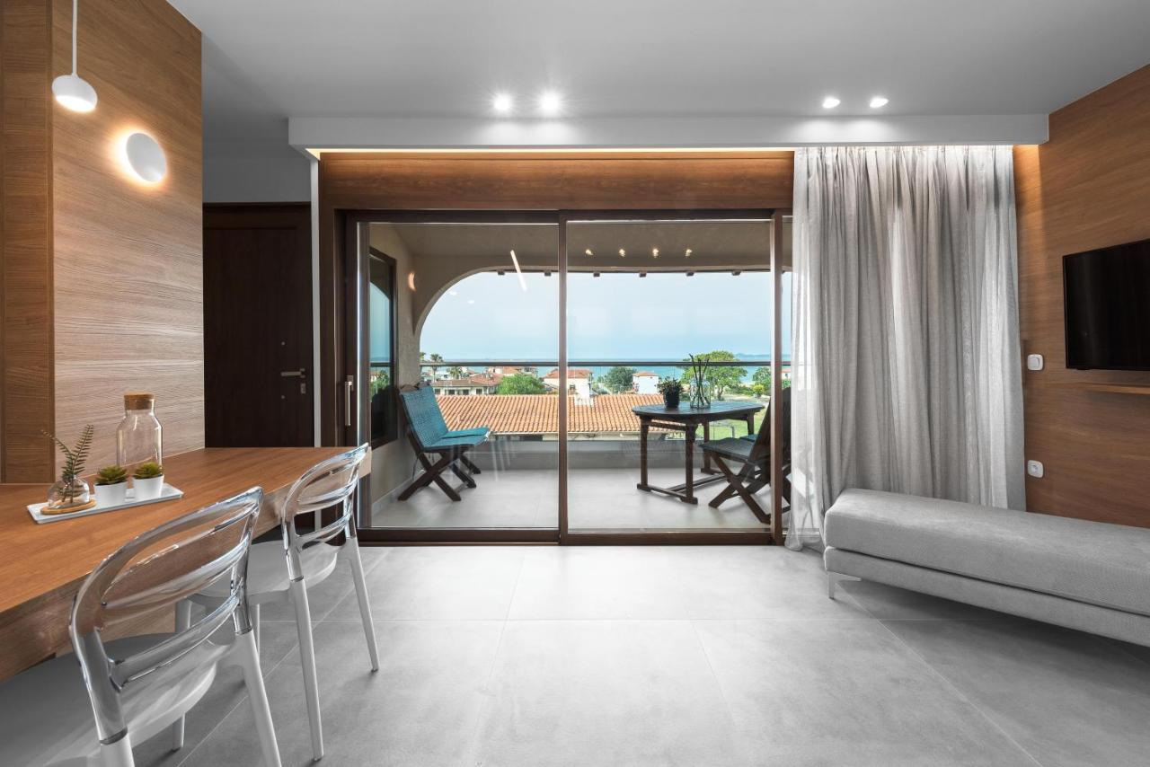 Pola'S Loft Apartment Ierissós Ngoại thất bức ảnh